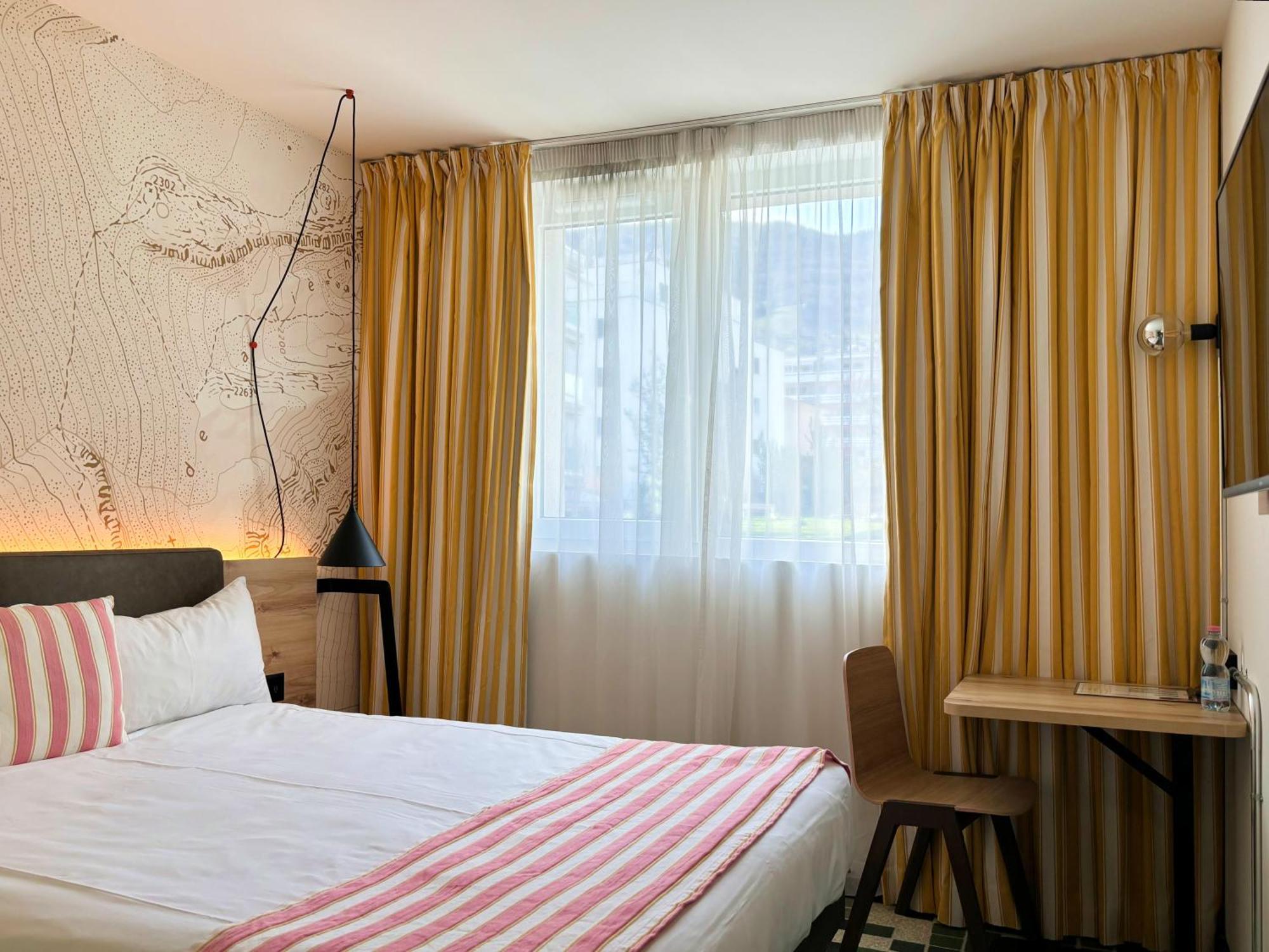 Nonanteneuf Appart Hotel Sierre - Contactless Check-In Exterior foto